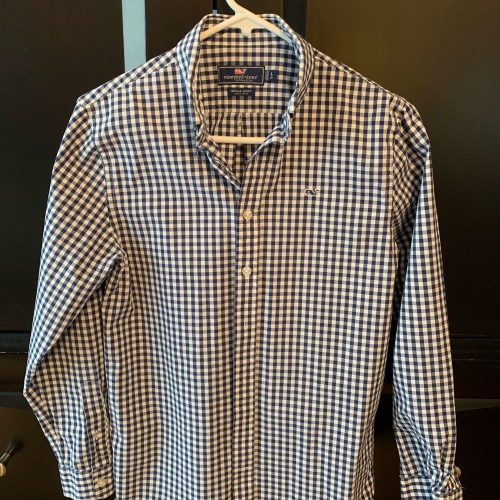 Vineyard Vines dress shirt